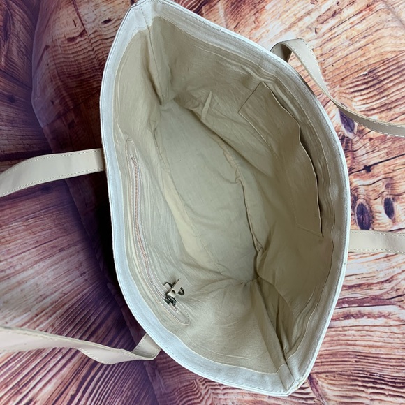 Tote Bag Jaipur October Beige and Tan Vegan Leather Handle drop 9” Like New - Picture 7 of 7